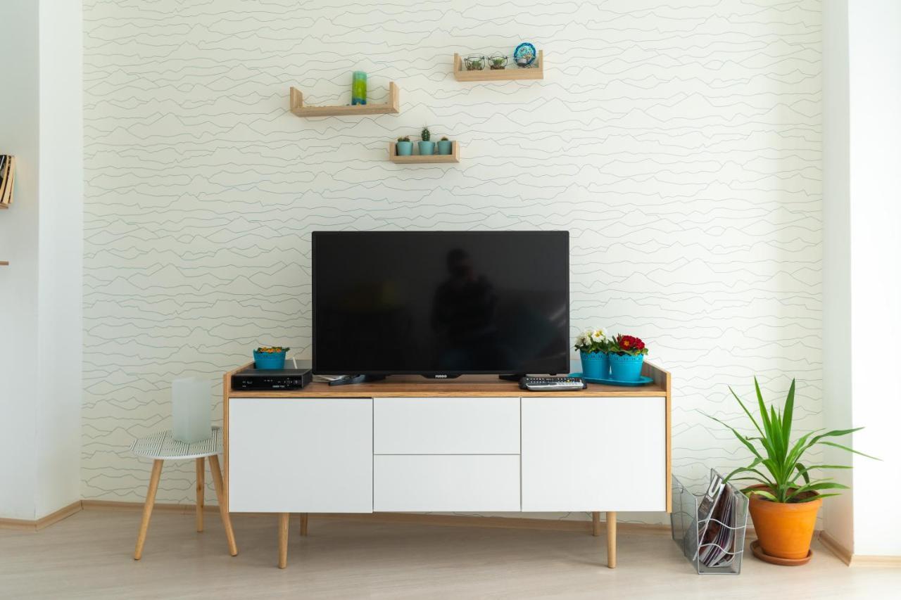 • Charming ǀ Near City Mall ǀ 1Br • Apartment Скопие Екстериор снимка